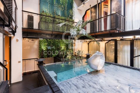 1400 sq.m. house for sale in Barcelona, Catalonia, Spain № 7993 - photo 14