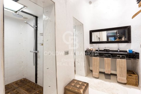 1400 sq.m. house for sale in Barcelona, Catalonia, Spain № 7993 - photo 26