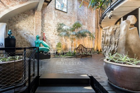 1400 sq.m. house for sale in Barcelona, Catalonia, Spain № 7993 - photo 21