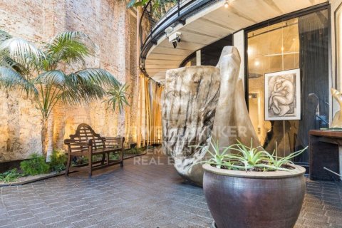 1400 sq.m. house for sale in Barcelona, Catalonia, Spain № 7993 - photo 19
