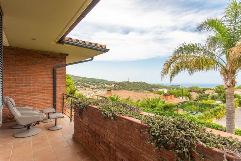 Сasa de 5 dormitorios en venta en Sant Andreu de Llavaneres, Barcelona, Cataluña, Spain № 3631 - foto 7