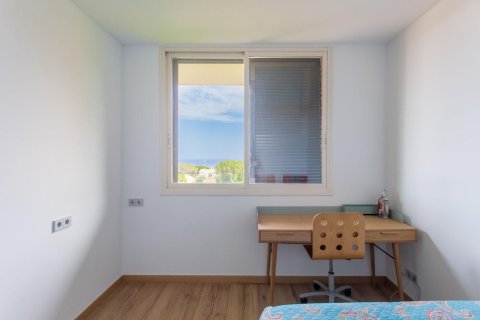 Сasa de 5 dormitorios en venta en Sant Andreu de Llavaneres, Barcelona, Cataluña, Spain № 3631 - foto 29