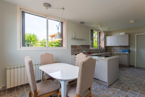 Сasa de 5 dormitorios en venta en Sant Andreu de Llavaneres, Barcelona, Cataluña, Spain № 3631 - foto 15
