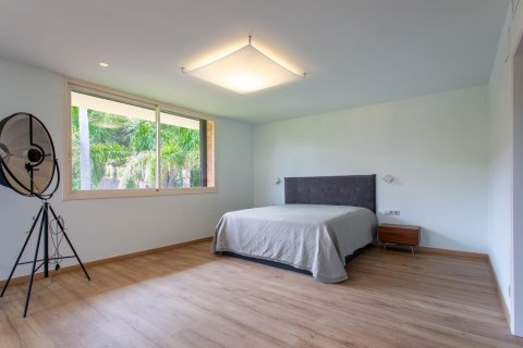 Сasa de 5 dormitorios en venta en Sant Andreu de Llavaneres, Barcelona, Cataluña, Spain № 3631 - foto 20