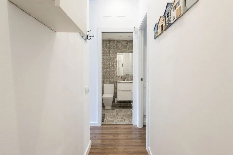 2 bedrooms apartment for sale in Barcelona, Catalonia, Spain № 3629 - photo 17