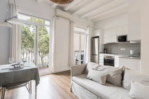 2 bedrooms apartment for sale in Barcelona, Catalonia, Spain № 3629 - photo 4