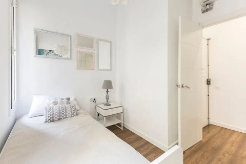 2 bedrooms apartment for sale in Barcelona, Catalonia, Spain № 3629 - photo 23