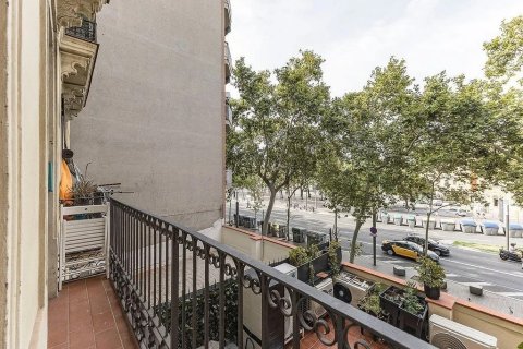2 bedrooms apartment for sale in Barcelona, Catalonia, Spain № 3629 - photo 8
