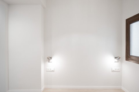 3 bedrooms apartment for sale in Barcelona, Catalonia, Spain № 3626 - photo 13