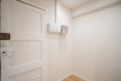 3 bedrooms apartment for sale in Barcelona, Catalonia, Spain № 3626 - photo 22