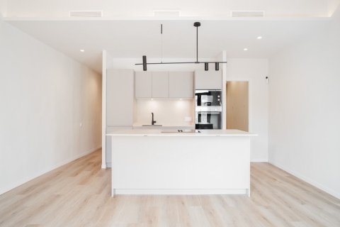 3 bedrooms apartment for sale in Barcelona, Catalonia, Spain № 3626 - photo 3