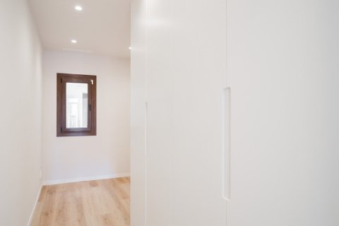 3 bedrooms apartment for sale in Barcelona, Catalonia, Spain № 3626 - photo 18