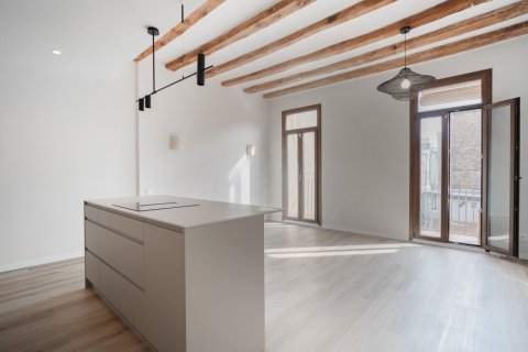 3 bedrooms apartment for sale in Barcelona, Catalonia, Spain № 3626