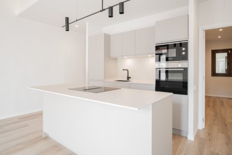 3 bedrooms apartment for sale in Barcelona, Catalonia, Spain № 3626 - photo 4