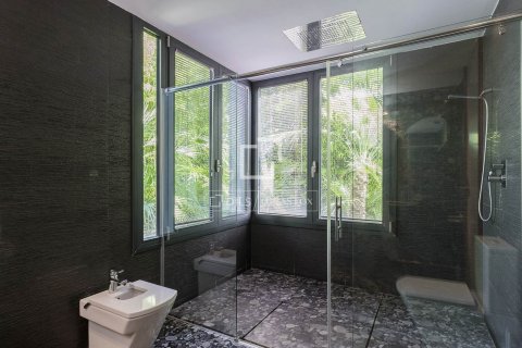 5 bedrooms villa for sale in Sitges, Barcelona, Catalonia, Spain № 8499 - photo 16