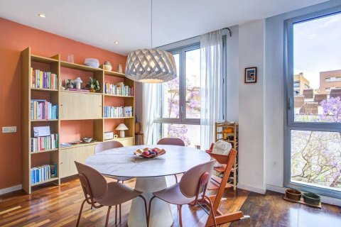 2 chambres apartment à vendre à Barcelona, Catalonia, Spain № 8918 - photo 5