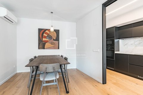 3 bedrooms apartment for sale in Barcelona, Catalonia, Spain № 6828 - photo 6