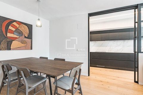 3 bedrooms apartment for sale in Barcelona, Catalonia, Spain № 6828 - photo 5