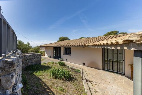 Купить дом в Кастельдефельс, Испания с 5 комнат, 351м², № 7035 - фото 30