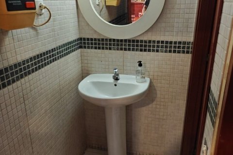 Снять в аренду кафе / ресторан в Бадалона, Испания 100м², № 8420 - фото 12