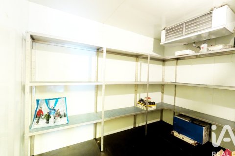 65 sq.m. commercial property for rent in Barcelona, Catalonia, Spain № 8419 - photo 5