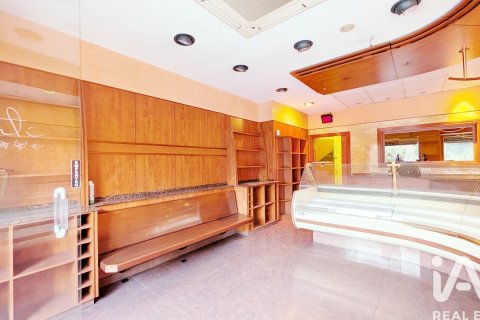 65 sq.m. commercial property for rent in Barcelona, Catalonia, Spain № 8419