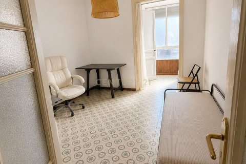 5 bedrooms apartment for sale in Barcelona, Catalonia, Spain № 8425 - photo 9