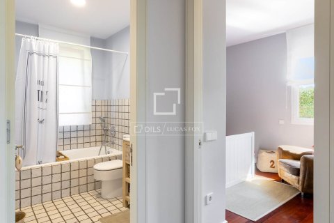 4 bedrooms villa for sale in Sant Vicenc De Montalt, Barcelona, Catalonia, Spain № 6517 - photo 20