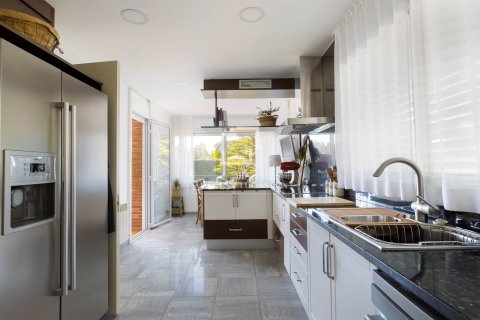 4 bedrooms villa for sale in Sant Vicenc De Montalt, Barcelona, Catalonia, Spain № 6517 - photo 13