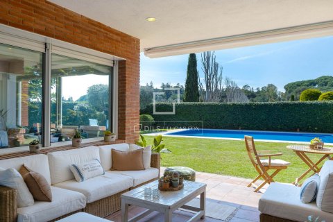 4 bedrooms villa for sale in Sant Vicenc De Montalt, Barcelona, Catalonia, Spain № 6517 - photo 5