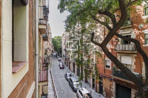 2 bedrooms apartment for sale in Barcelona, Catalonia, Spain № 8946 - photo 2