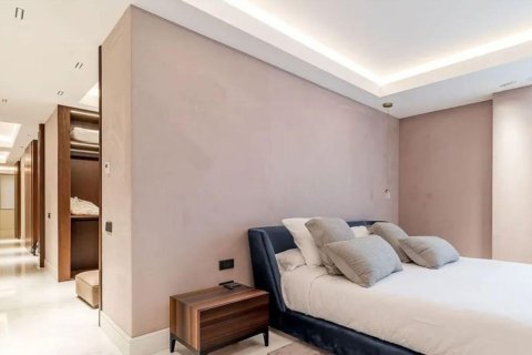 5 bedrooms apartment for sale in Barcelona, Catalonia, Spain № 4610 - photo 13