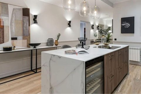 5 bedrooms apartment for sale in Barcelona, Catalonia, Spain № 4610 - photo 11