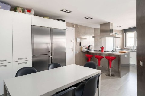 5 bedrooms apartment for sale in Barcelona, Catalonia, Spain № 4611 - photo 15