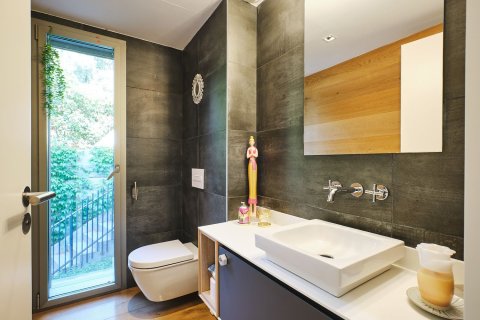 Сasa de 7 dormitorios en venta en Barcelona, Cataluña, Spain № 4609 - foto 20