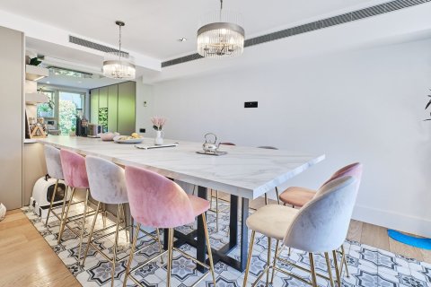 Сasa de 7 dormitorios en venta en Barcelona, Cataluña, Spain № 4609 - foto 16
