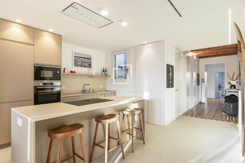 Купить квартиру в Барселона, Испания с 3 спальни, 132м², № 4073 - фото 14