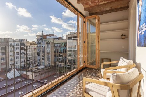 Купить квартиру в Барселона, Испания с 3 спальни, 132м², № 4073 - фото 2