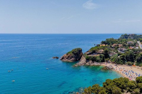 6 bedrooms house for sale in Blanes, Girona, Catalonia, Spain № 6192 - photo 28
