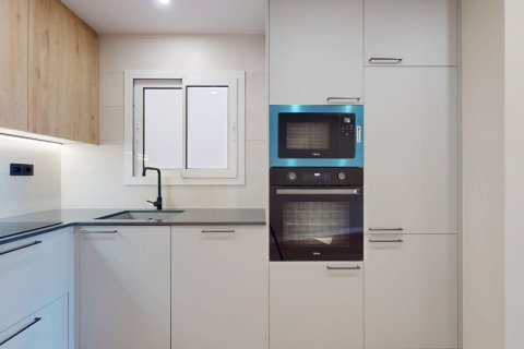 4 chambres apartment à vendre à Barcelona, Catalonia, Spain № 6191 - photo 7