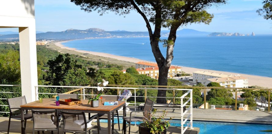 4 bedrooms house for sale in Begur, Girona, Catalonia, Spain № 6196