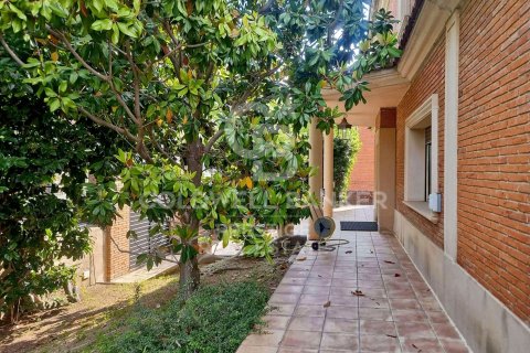 5 bedrooms house for sale in Esplugues de Llobregat, Barcelona, Catalonia, Spain № 6049 - photo 16