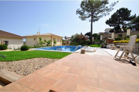 8 bedrooms house for sale in Lloret de Mar, Girona, Catalonia, Spain № 1362 - photo 10