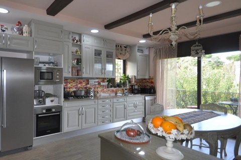 5 bedrooms house for sale in Lloret de Mar, Girona, Catalonia, Spain № 1361 - photo 12
