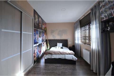 5 bedrooms house for sale in Lloret de Mar, Girona, Catalonia, Spain № 1361 - photo 24