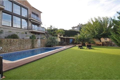 5 bedrooms house for sale in Lloret de Mar, Girona, Catalonia, Spain № 1361
