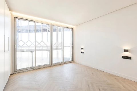 2 bedrooms apartment for sale in Barcelona, Catalonia, Spain № 1366 - photo 29