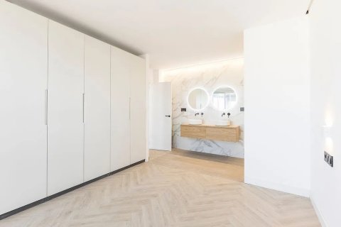 2 bedrooms apartment for sale in Barcelona, Catalonia, Spain № 1366 - photo 27