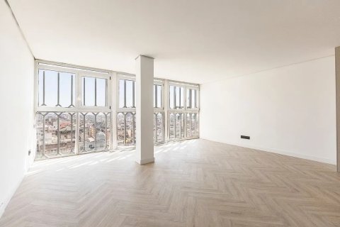 2 bedrooms apartment for sale in Barcelona, Catalonia, Spain № 1366 - photo 13