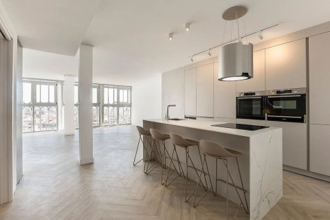 2 bedrooms apartment for sale in Barcelona, Catalonia, Spain № 1366